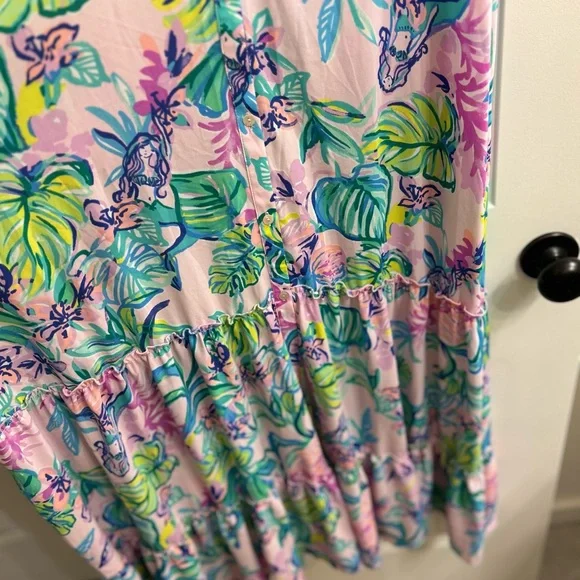 Lilly Pulitzer Mermaid in the Shade - Picture 6 of 8